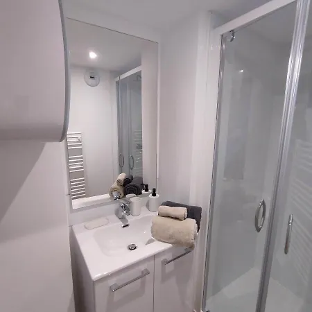 A 10 Min De Rouen - Le Rollon Deville-les-Rouen